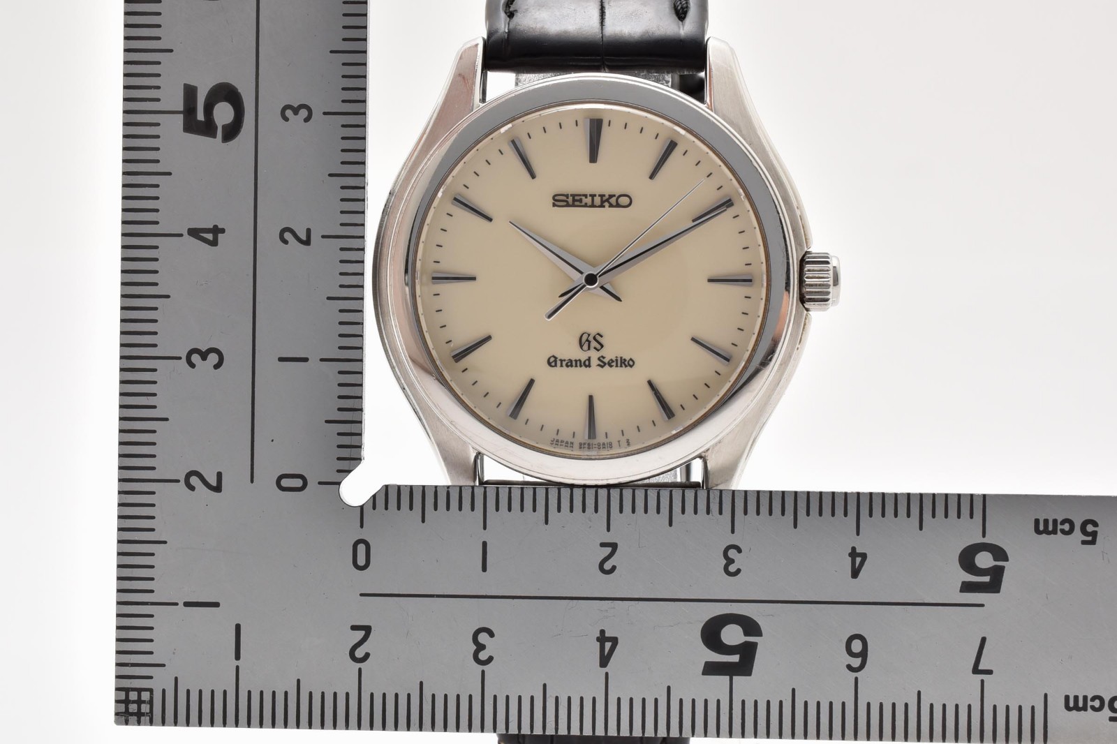 SEIKO Grand Seiko 9F61-0A10 Quartz Ivory Dial Men’s Watch Authentic Japan