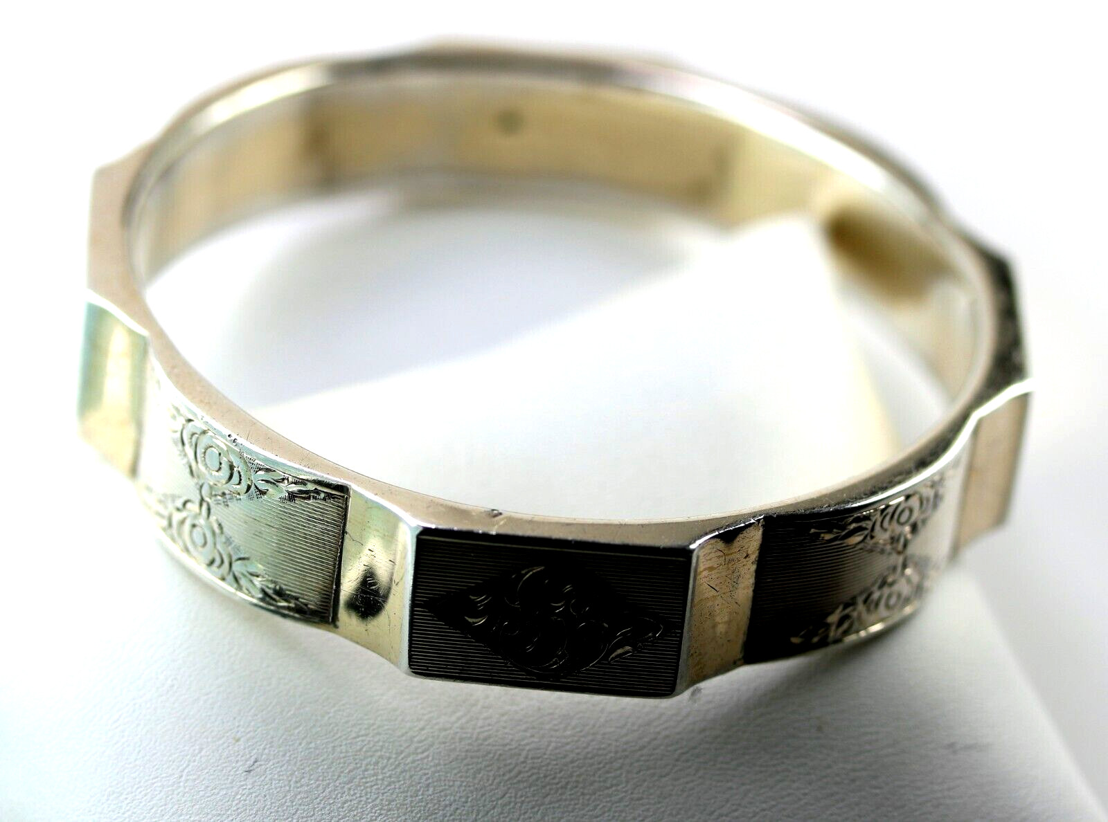 Vintage .900 Silver Art Nouveau Bangle 25.0g
