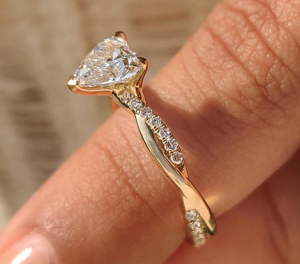 IGI Certified Heart Cut Diamond Ring Lab Grown 2.4 Ct 14k Yellow Gold VVS E F