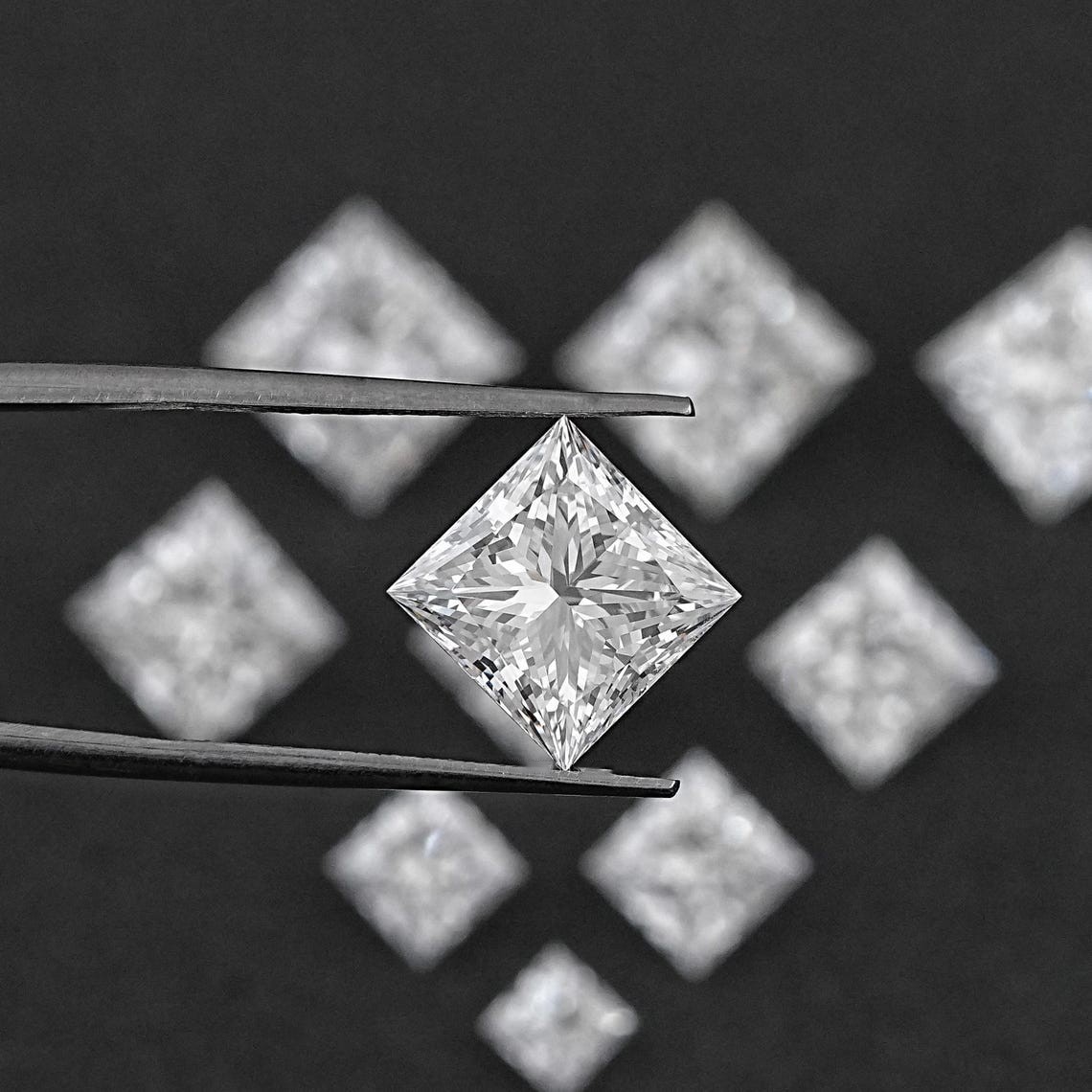 2 Carat Princess Cut Lab Grown Diamond D-F / VS1 Loose Diamonds – IGI CERTIFIED