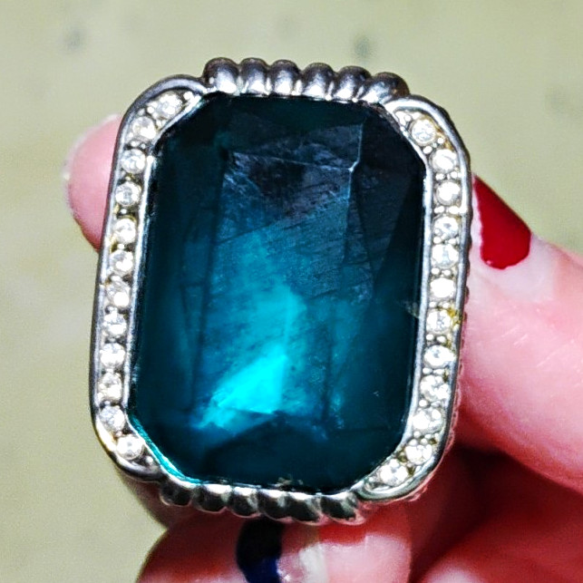 Silver Tone Cocktail Ring Size 9 Blue Rectangular Stone Rhinestone Halo