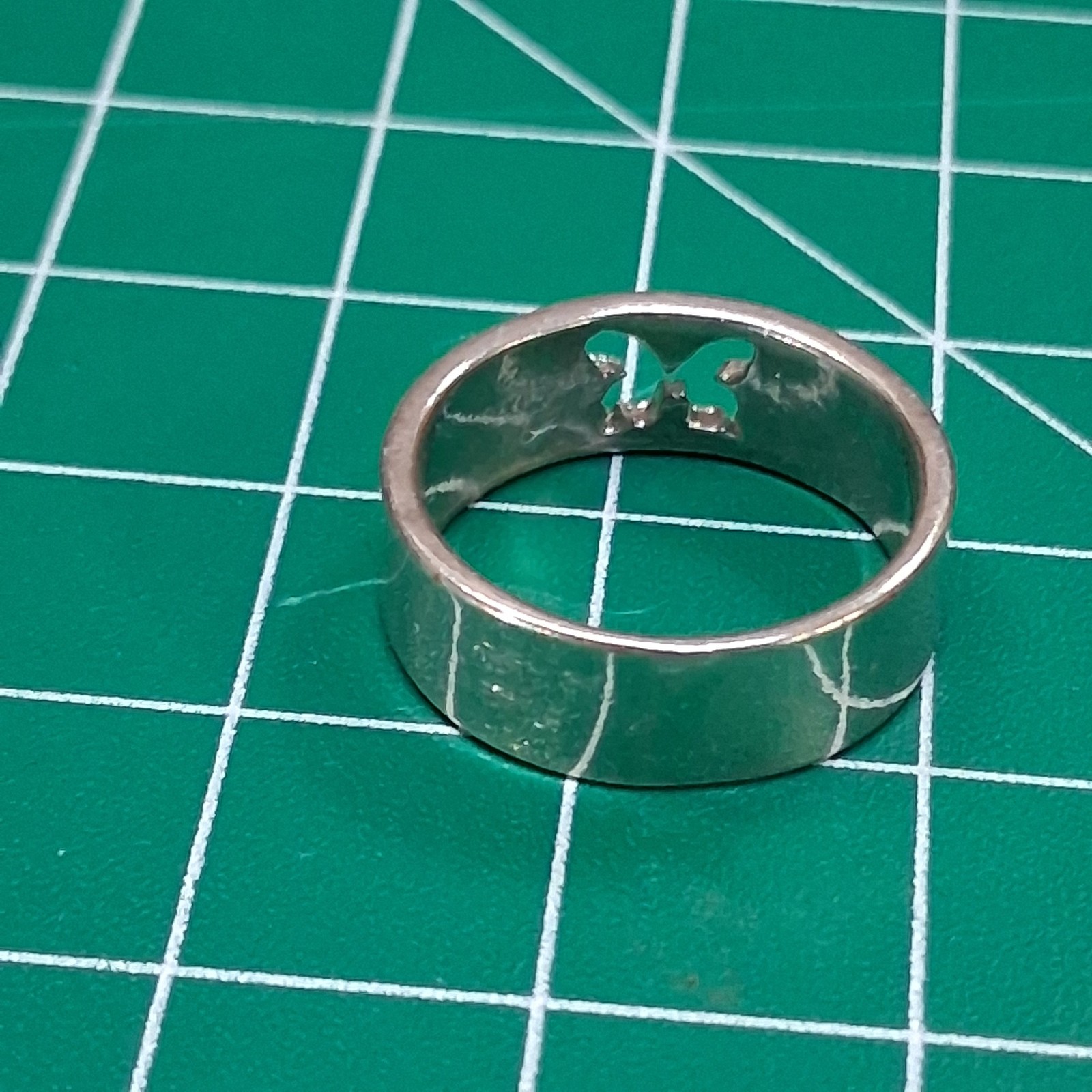 Vintage Polished Stainless Steel Laser Cut Butterfly Design Size 7.5 Band Ring