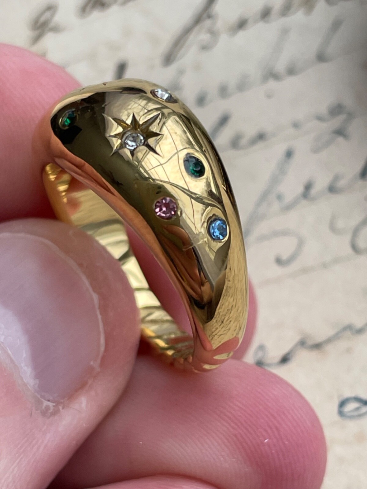 Beautiful Vintage Estate Styled Starburst Ring Beautiful Stones! WOW! Sz 7!!!