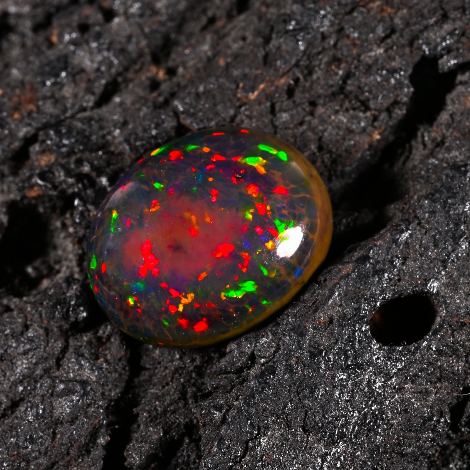 7.00 Ct Natural Ethiopian Opal Welo Fire Opal Cabochon Loose Gemstone 17x14x7 mm