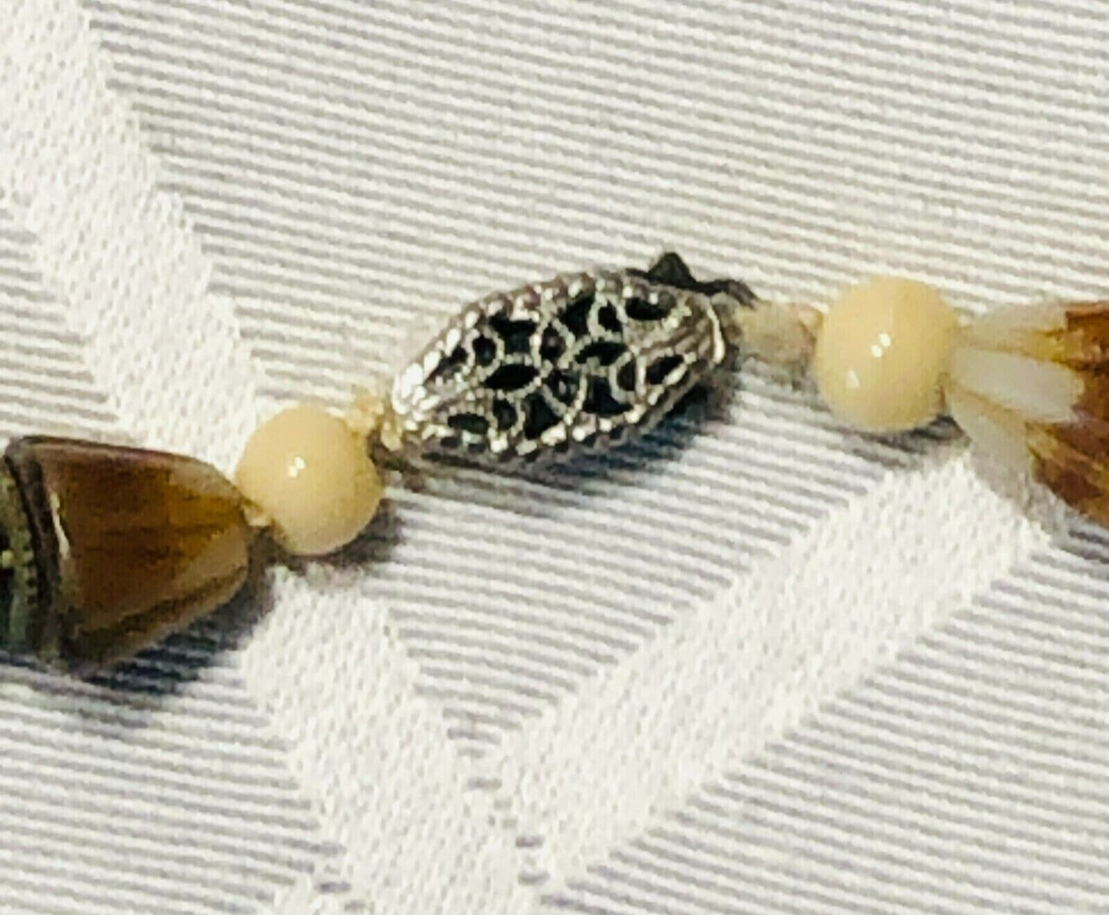 VINTAGE 10K GRADIATED CONCH SHELL NECKLACE W/ PEARL SPACERS 16″ – ONE OF A KIND!