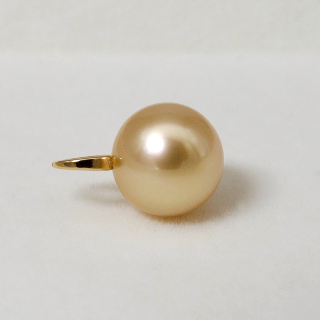 Simple 11.8mm Nearly Round Golden South Sea Pearl Pendant 18K Solid Yellow Gold