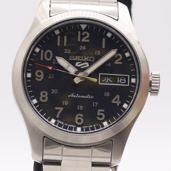 Excellent condition working with box 3 link Seiko 5 4R36 13P0 AT automatic windi