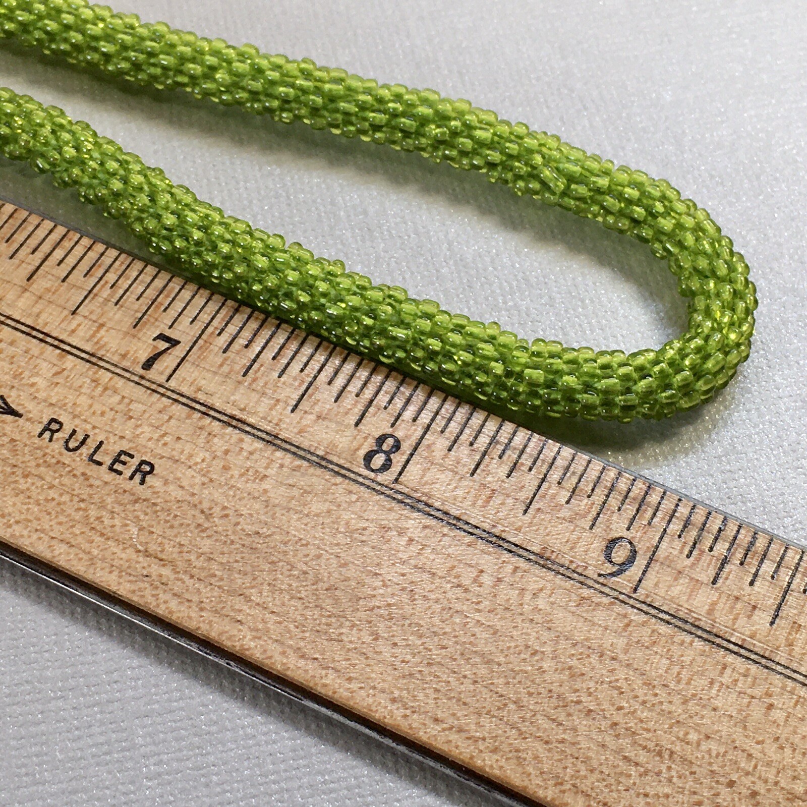 Himalayan Gems Andrew Stone Lime Green Glass Seed Bead Rope 20″ Necklace Nepal