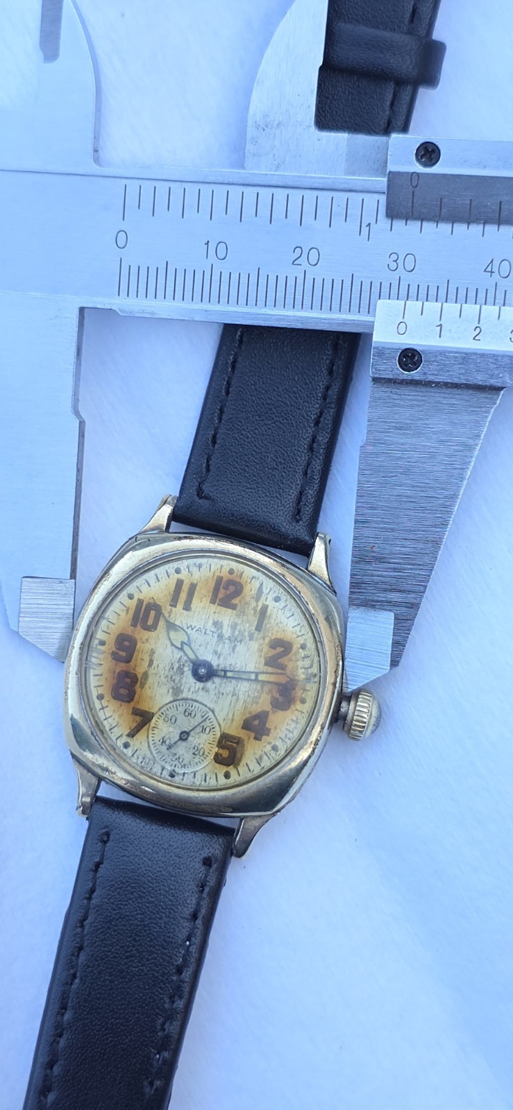 Vintage 1920’s Waltham 3/0 Victory 7 Jewels Men’s 31mm Art Deco Cushion Watch