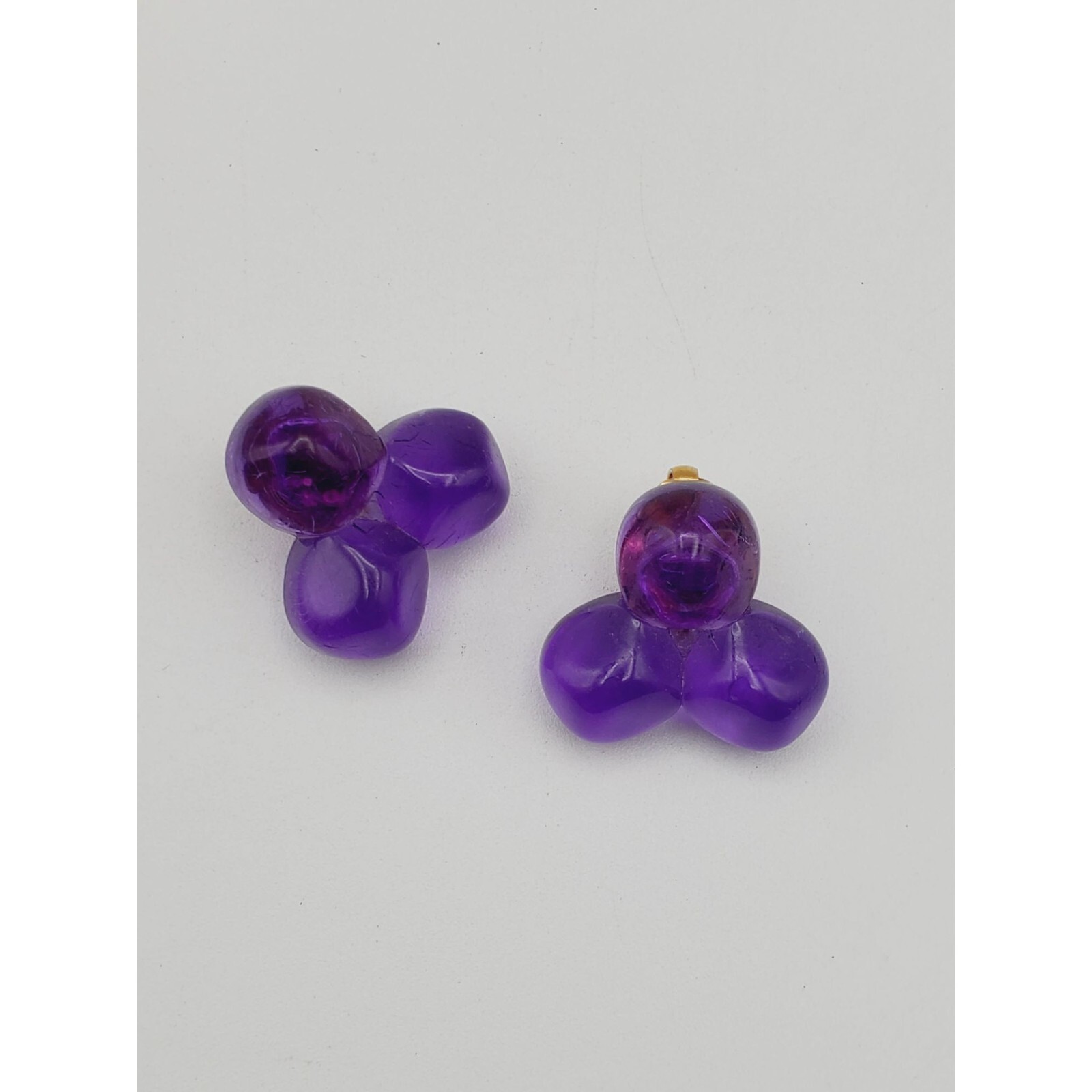 Gold tone Purple acrylic resin plastic clip on earrings 1″