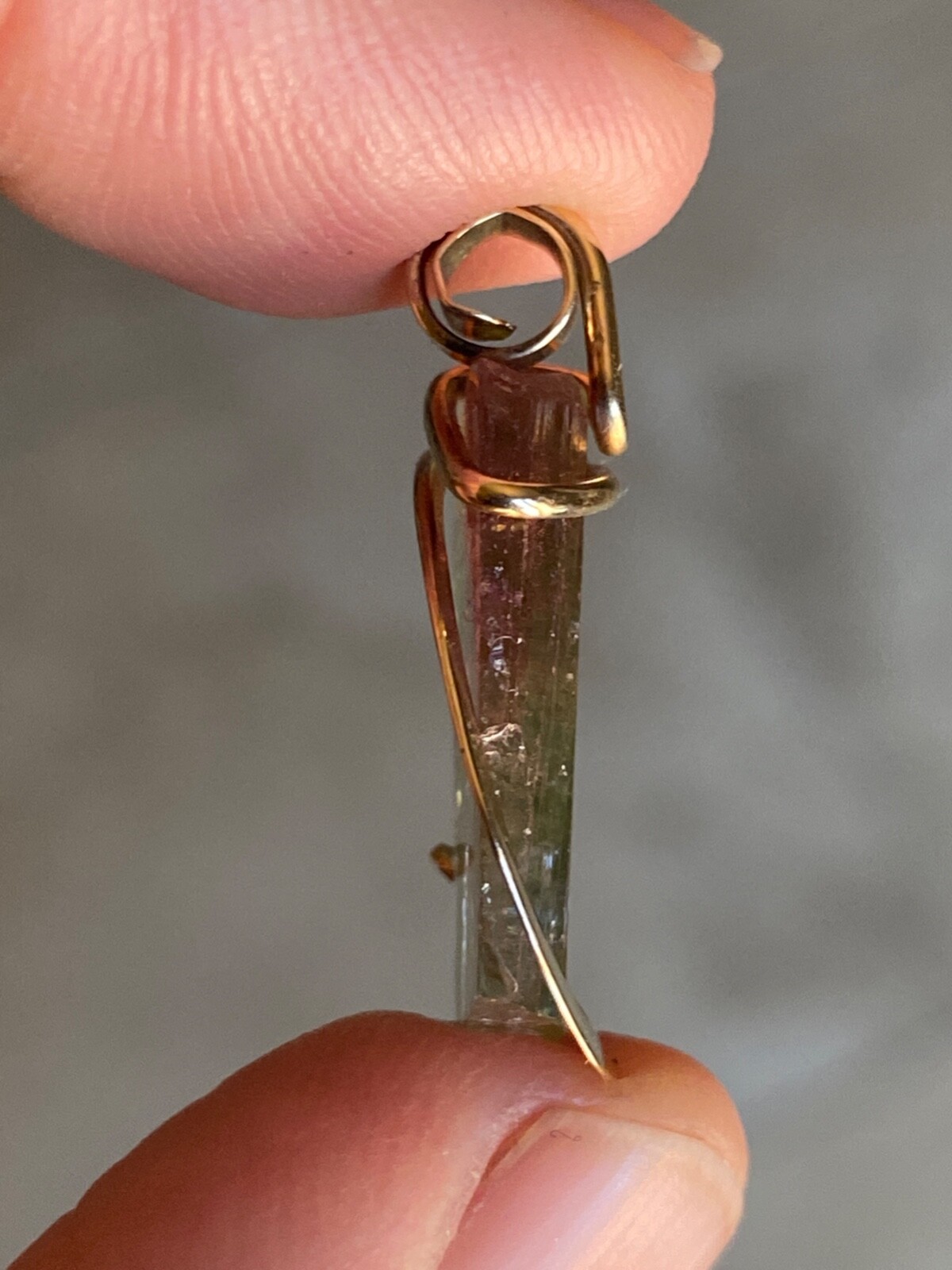 15.02ct Tourmaline Brazil Bi-Color Slice Forge 14K Yellow Gold Pendant Total Wt