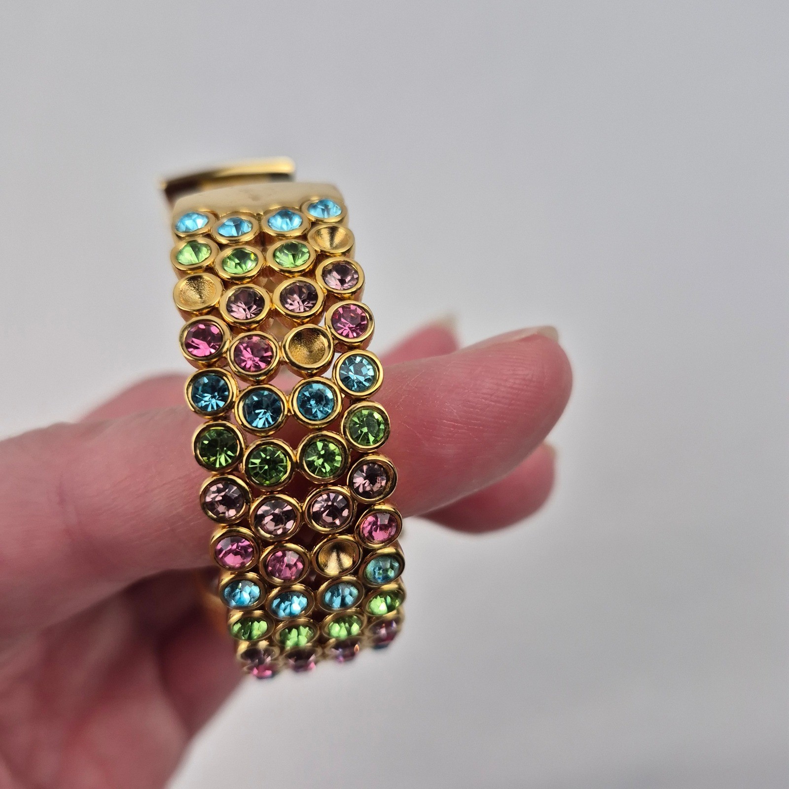 Joan Rivers Classics Gold Tone Rainbow Crystal Bangle Watch V377 Untested