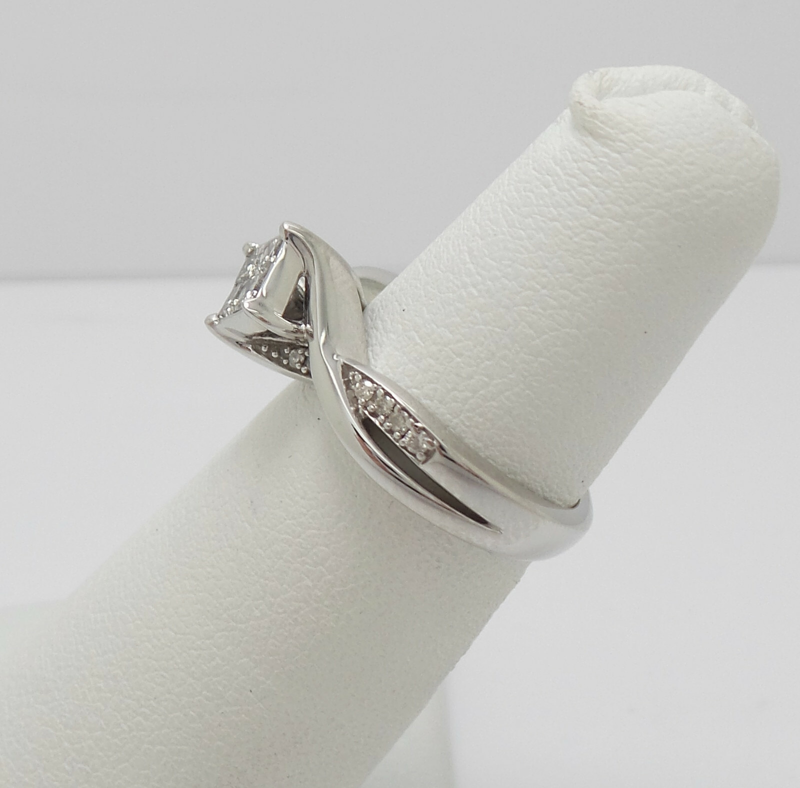 1/2CT Natural Diamond Cluster Engagement Wedding Bridal Ring Band 10K White Gold