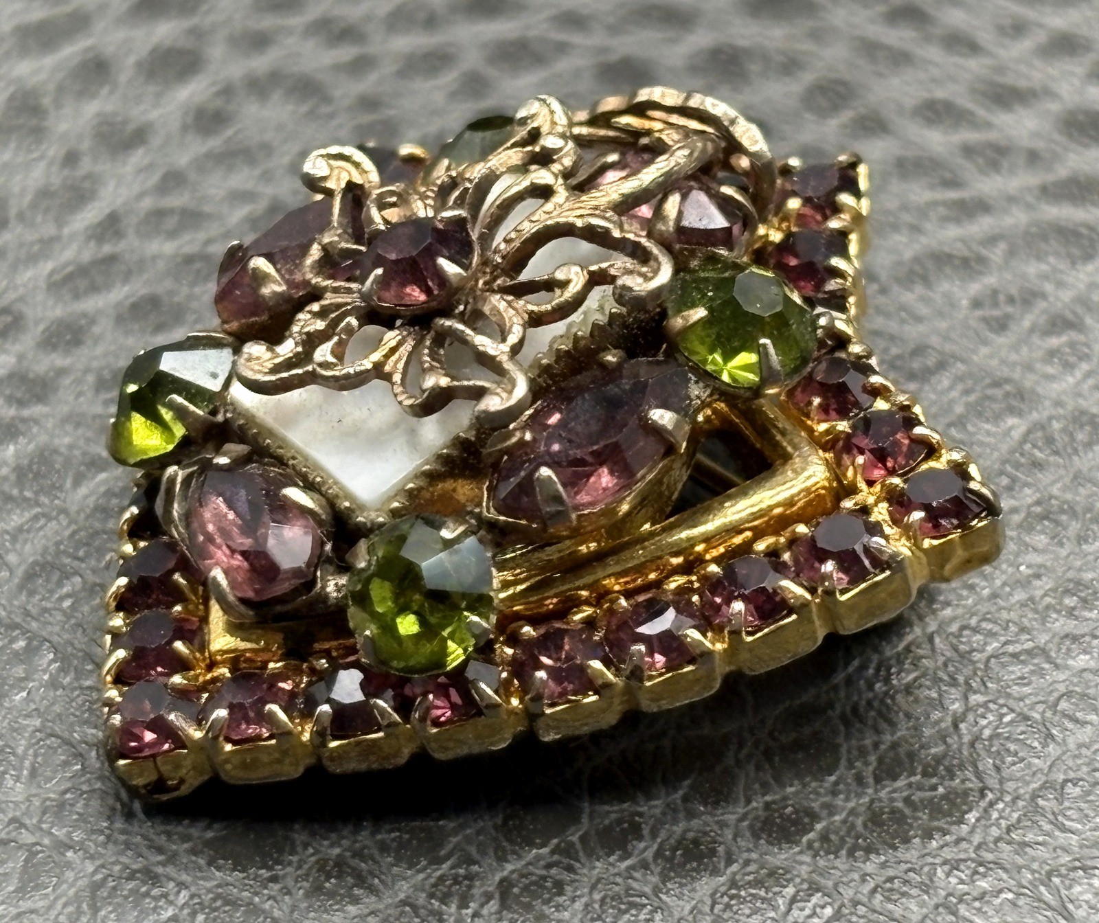 VTG Gold Tone Brooch Purple Faux Amethyst Faux Peridot Rhinestone Crystal Pin