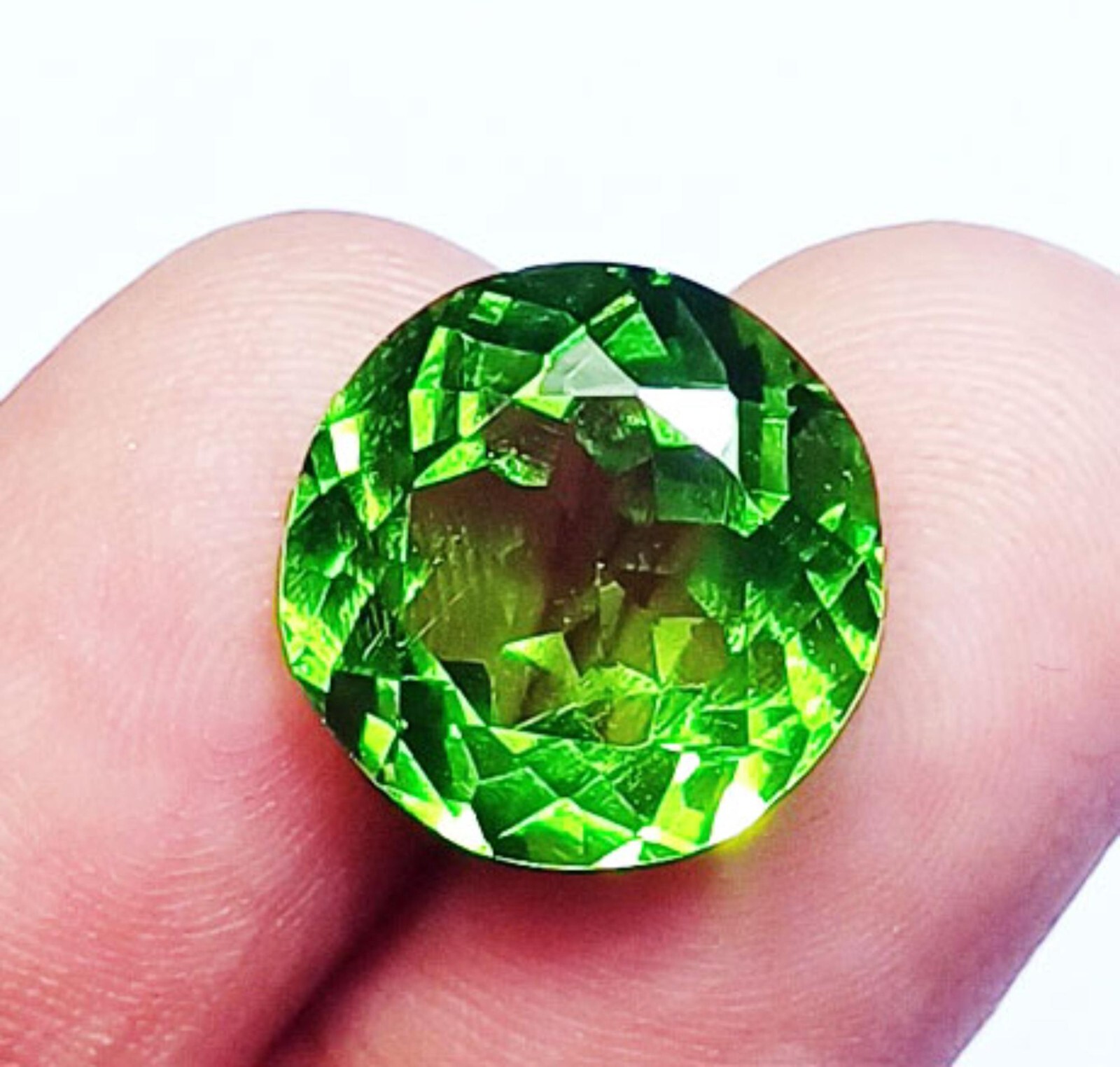 Natural Green Peridot Round Cut 10.40 Ct CERTIFIED Loose Gemstone With Free Gift