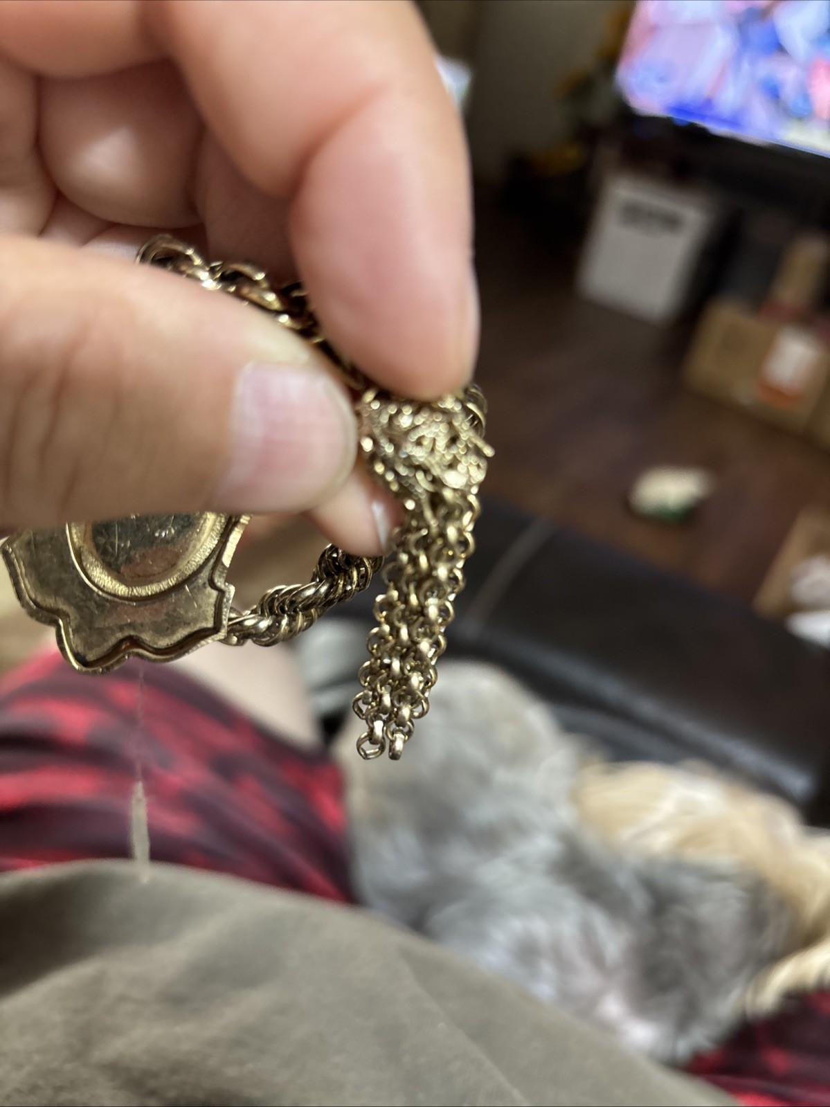 VINTAGE Gold Color Bracelet with Stone & Chain Hanging Charms 7” Long NICE