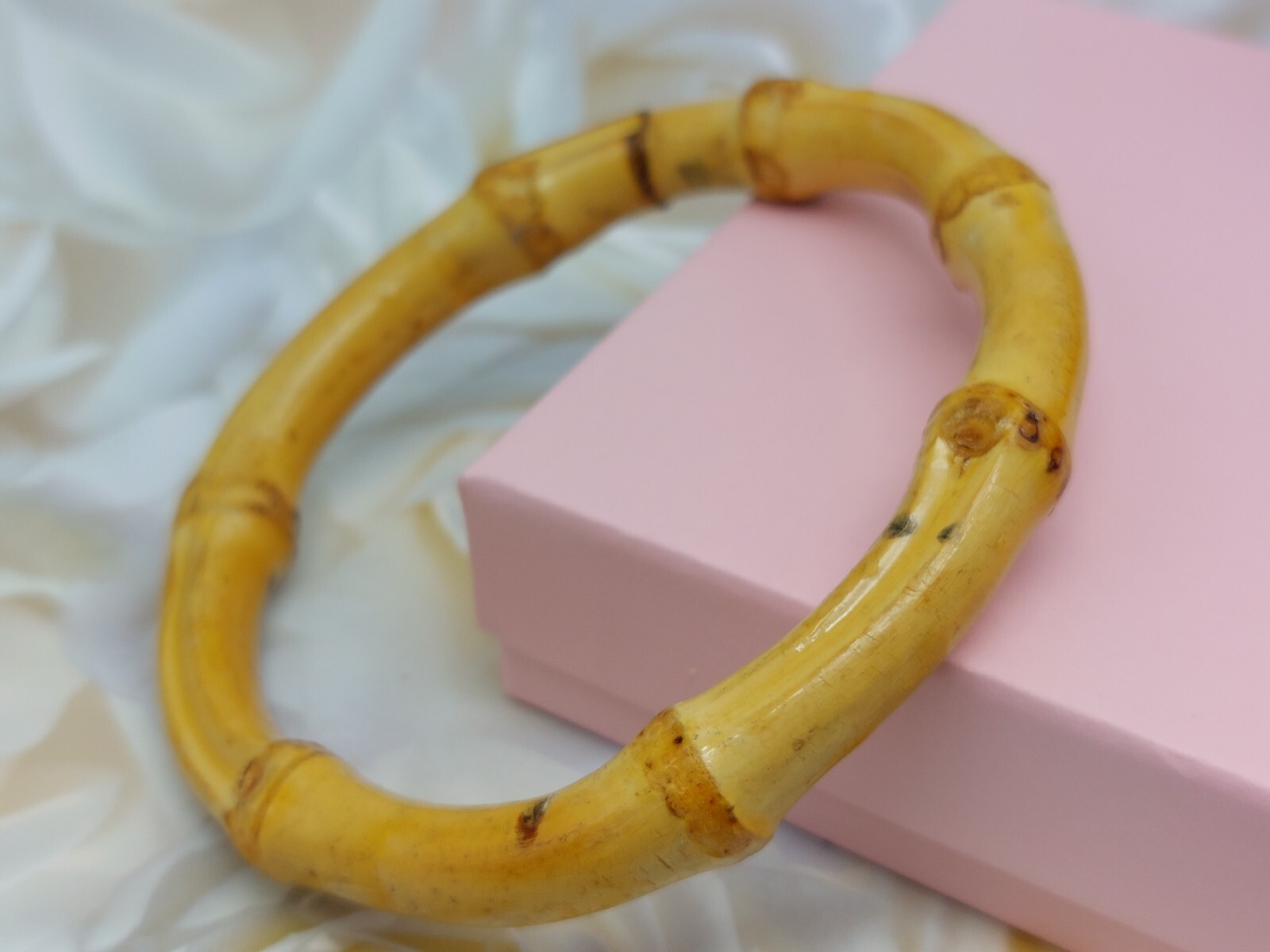 Awesome Bamboo Look Wooden Bangle Bracelet Light Brown 7.75″