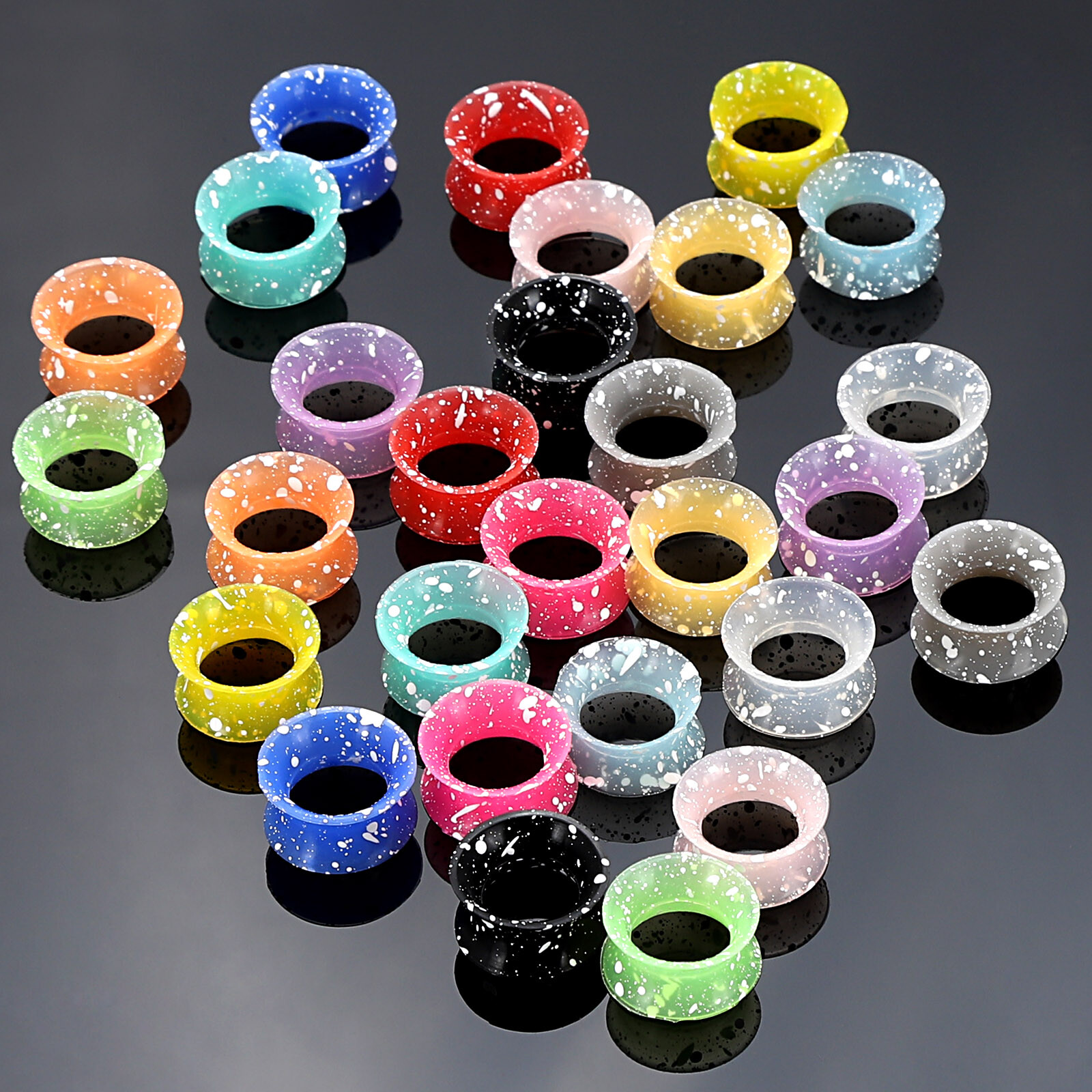 20PCS Random Silicone Ear Plugs Gauges Tunnels Expander Body Piercing Kit 8g-1″