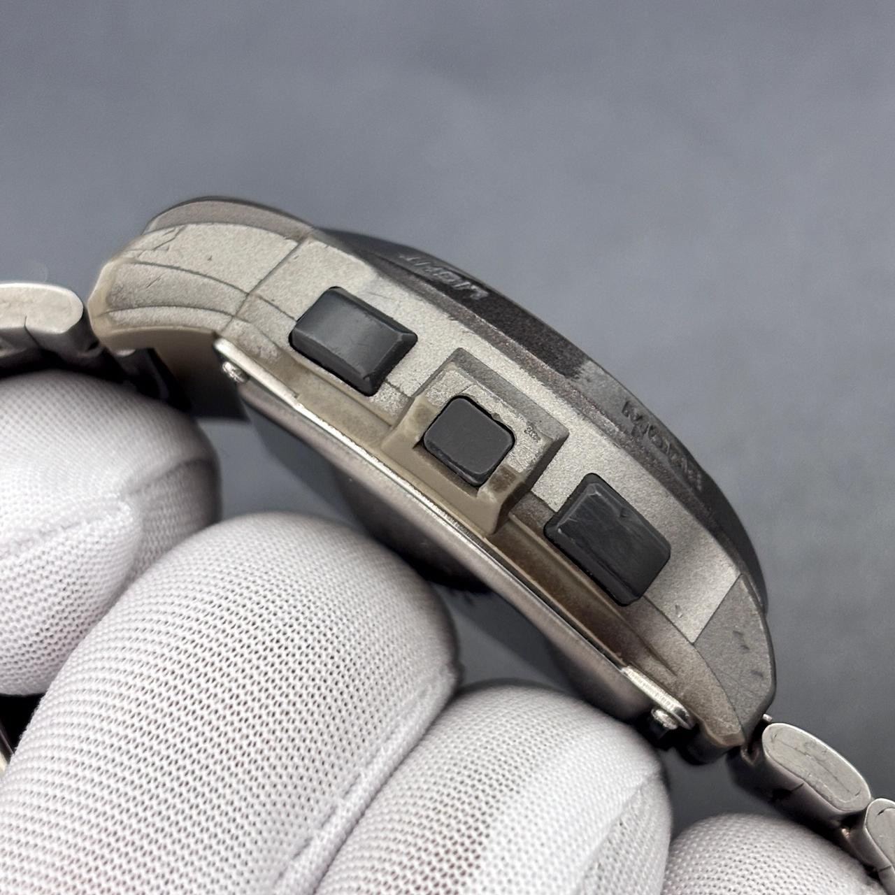 Vintage Casio Wave Ceptor WVA-200 Data Bank Ana/Digi Japan Men’s Watch Mod. 2370