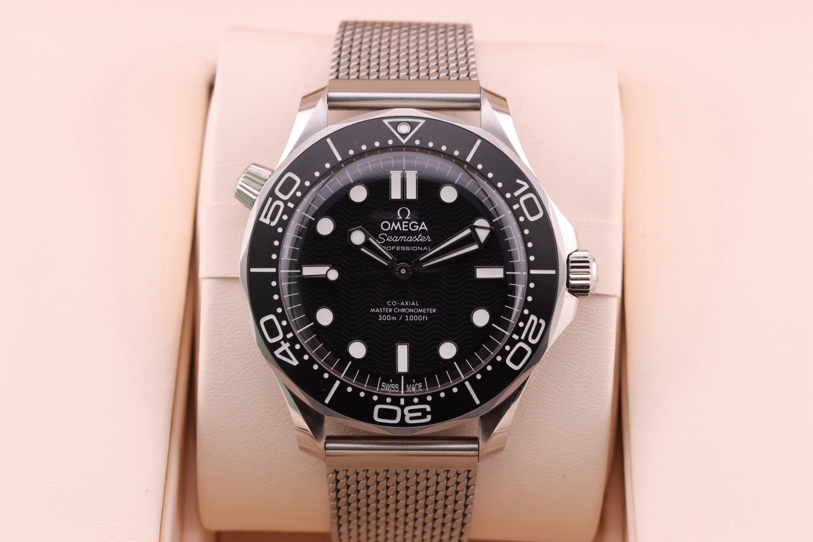 OMEGA Seamaster 300m Diver 300M 210.30.42.20.01.010 2024 Complete Set
