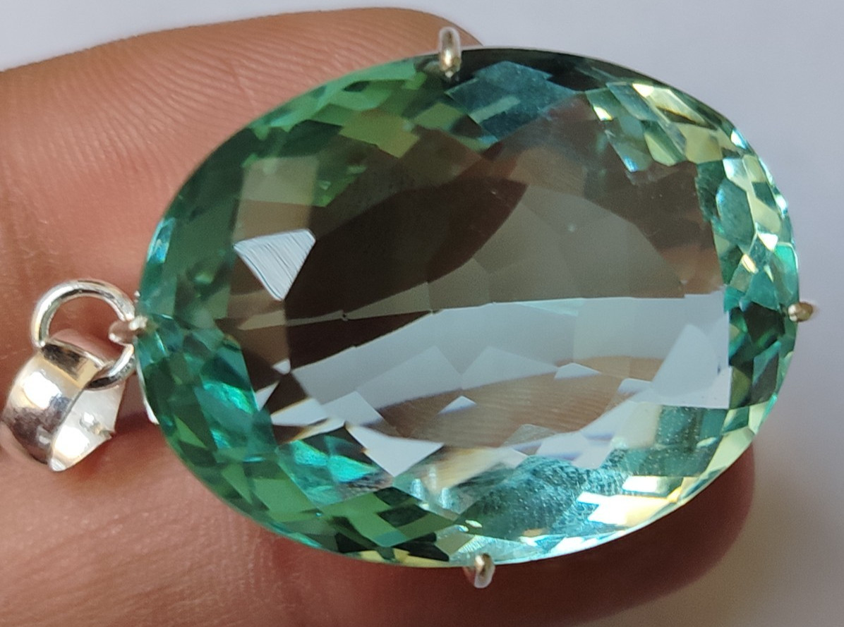 AAA+++ Large Aquamarine 103.50 Ct. Oval Cut 925 Silver Pendant Gift for Women