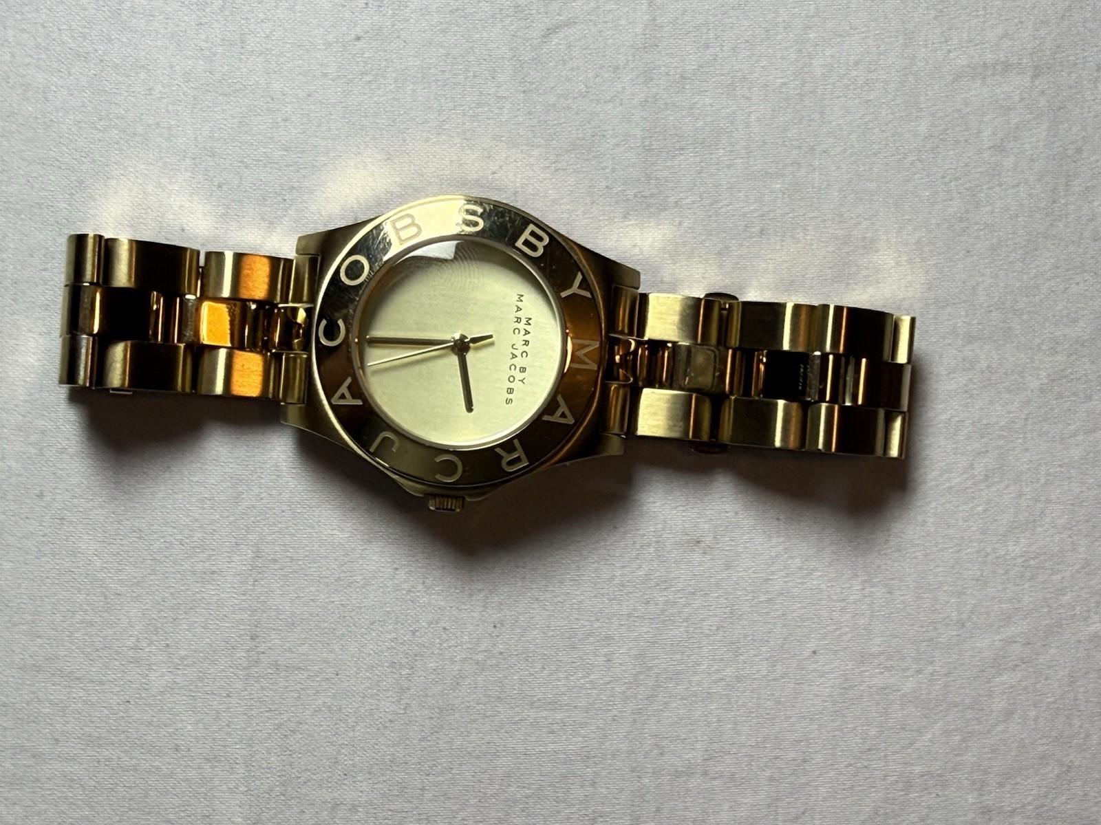Marc by Marc Jacobs Girls Gold Tone Quartz 28mm Bracelet Analog Watch