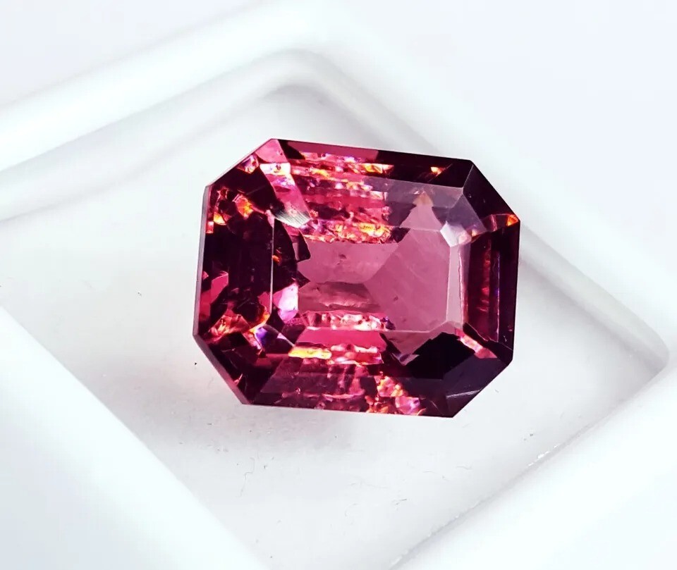 9.50+ Ct Loose Gemstone Certified Natural Rhodolite Garnet Radiant Cut