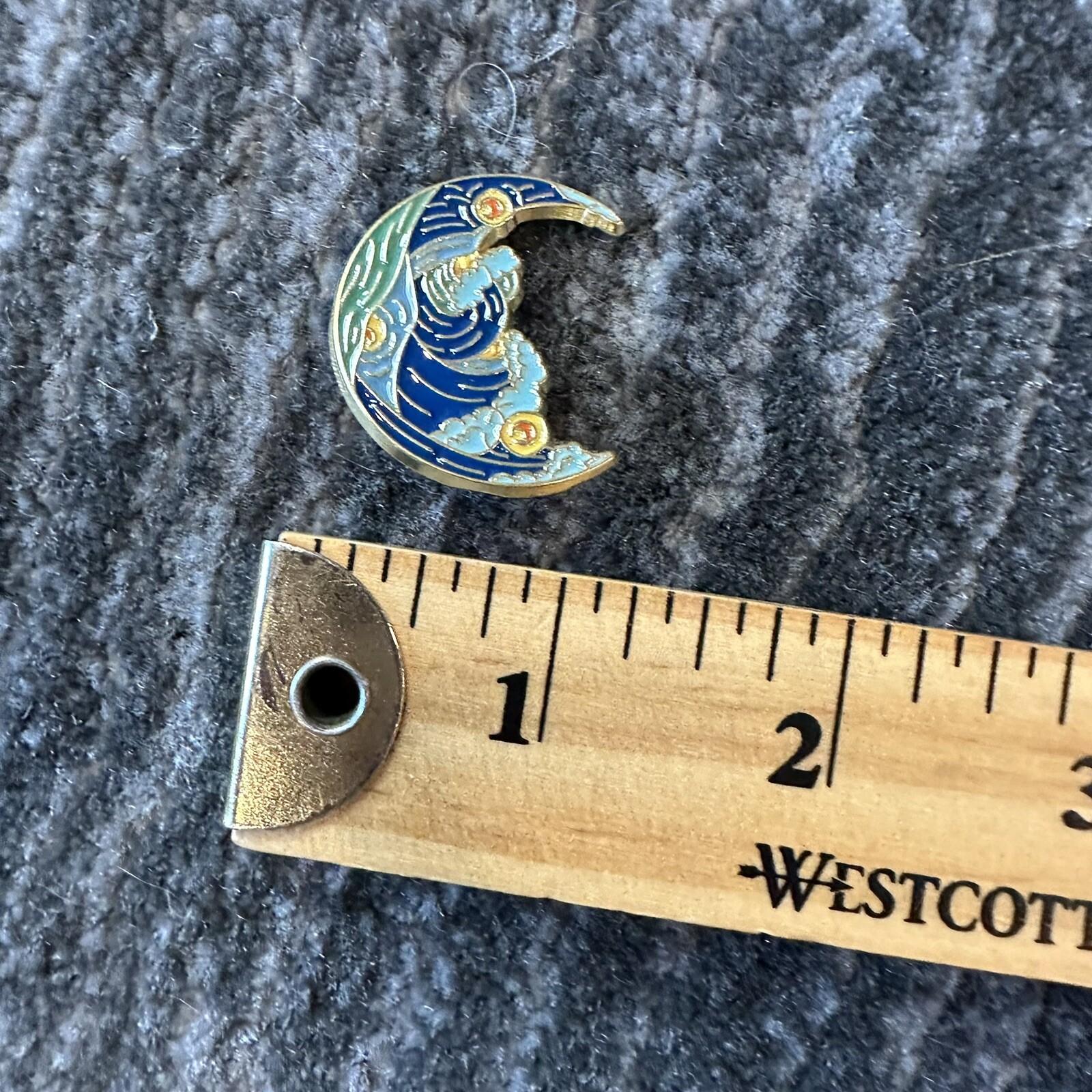 Enamel Pin Starry Night Crescent Moon Brooch Van Gogh Lapel Badge Artist Jewelry