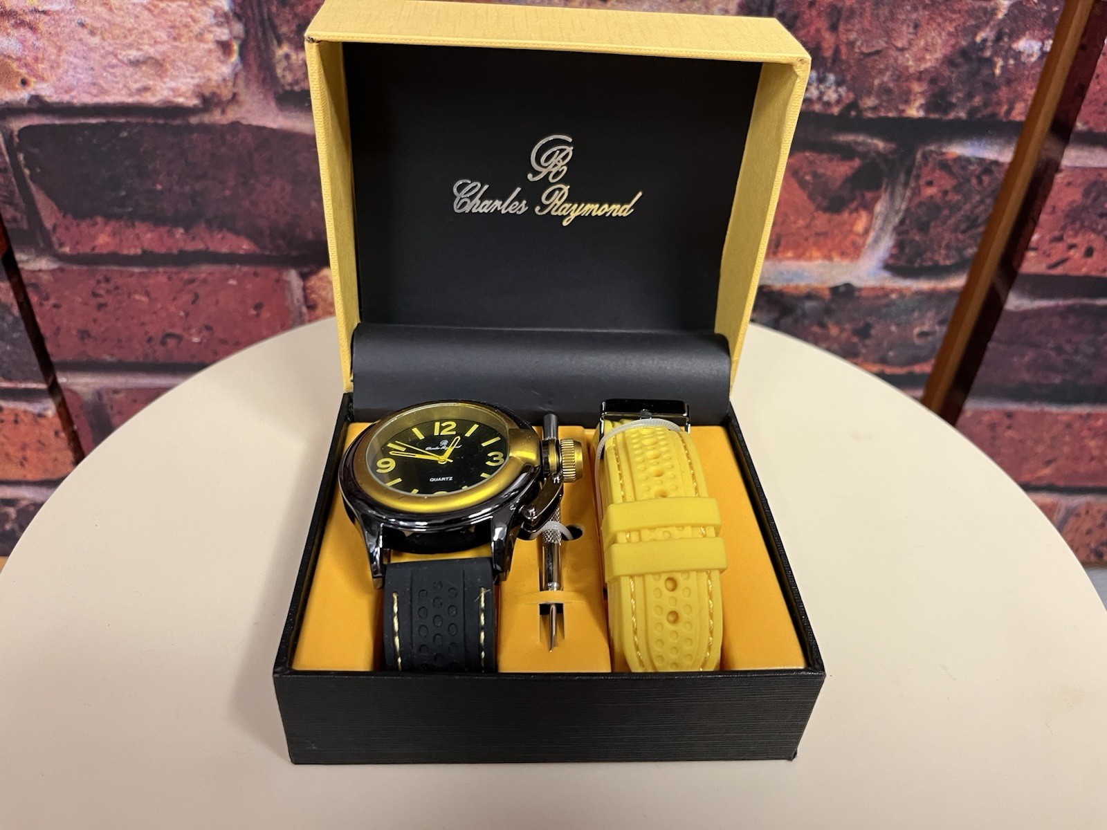 Charles Raymond Men Watch Matching Wallet
