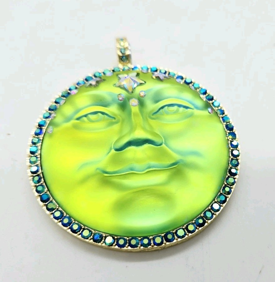 Kirks Folly Mystic Seaview Moon 50mm Magnetic Enhancer Gold tone Green Sphinx