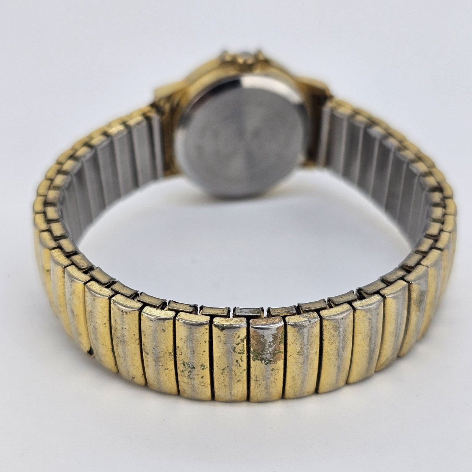 24MM Women’s Watch Gray Dial Gold Case Expandable Band Date 5.75″ New Battery