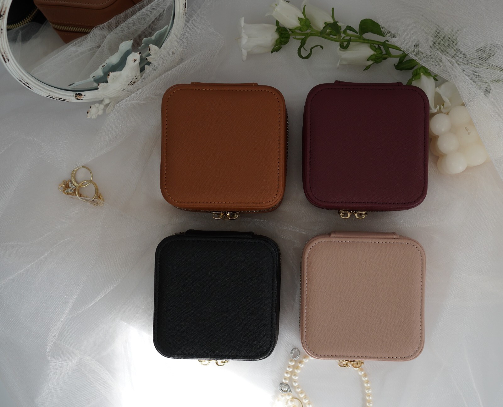 Jewelry Box, Personalized Leather Travel Jewelry Case Organizer with Mirror,