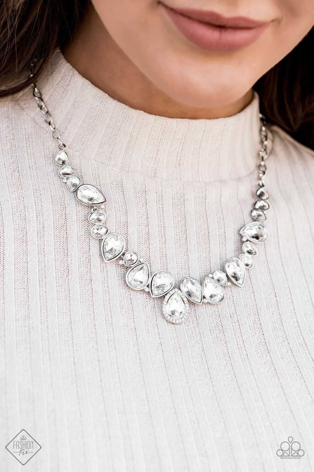 Paparazzi jewelry Fiercely Fifth Avenue White Teardrop Gem Fashion Fix Set