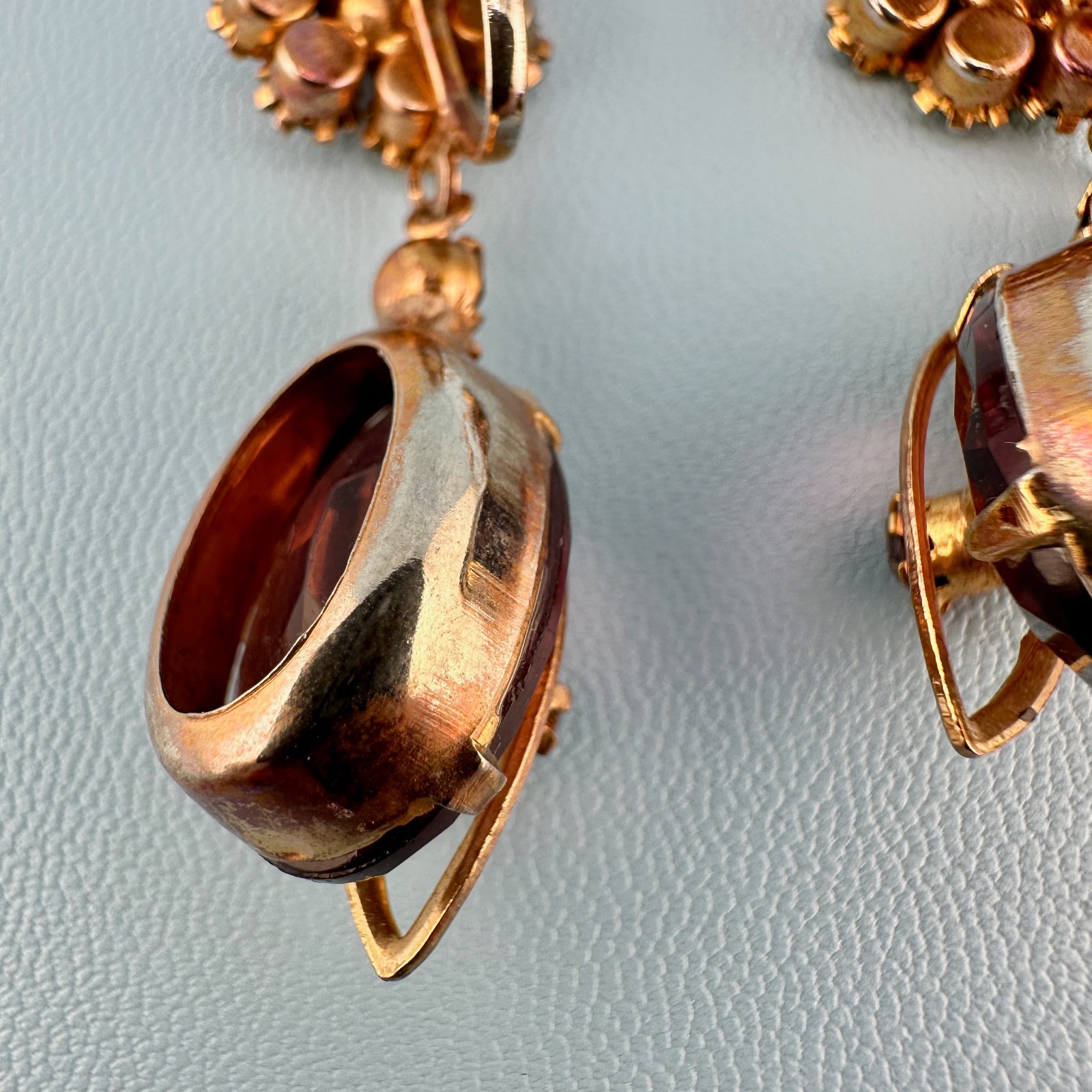 Vintage Purple Rhinestone Dangle Earrings Rose Gold Tone Clip On Prong Set
