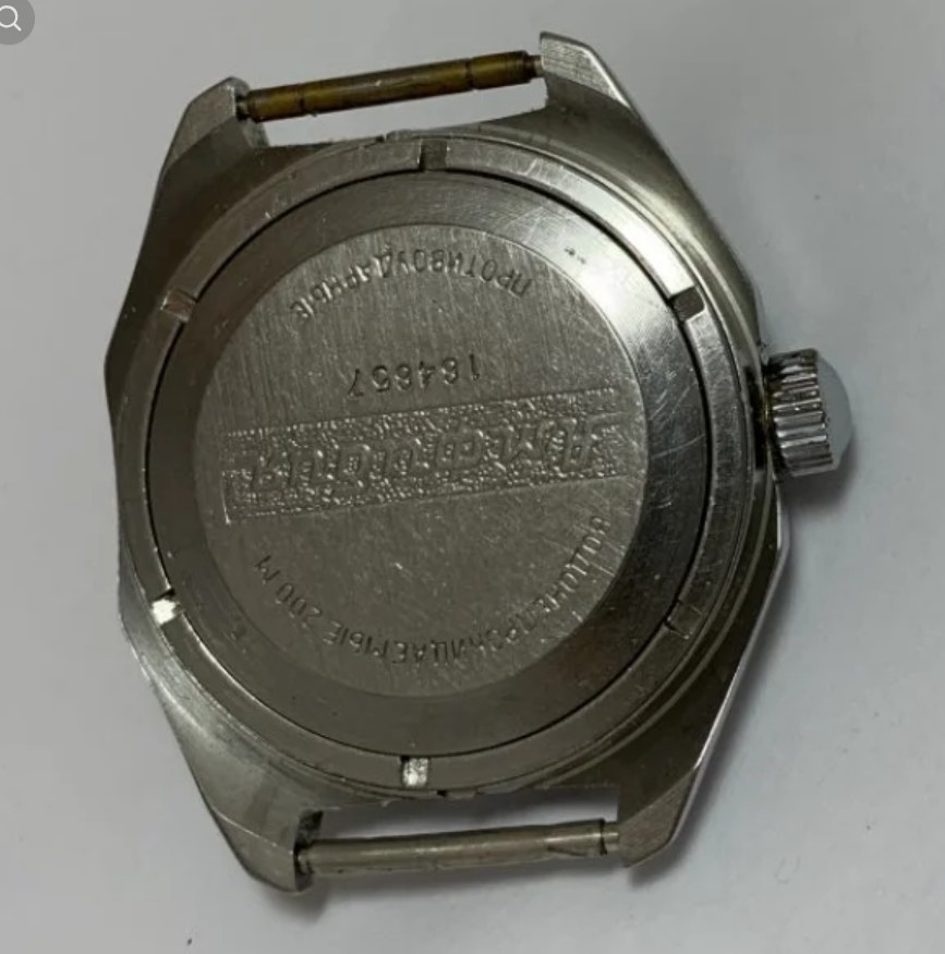 Vintage Mens Watch Vostok Amphibia Komandirskie USSR 17 Jewels Green Dial Steel