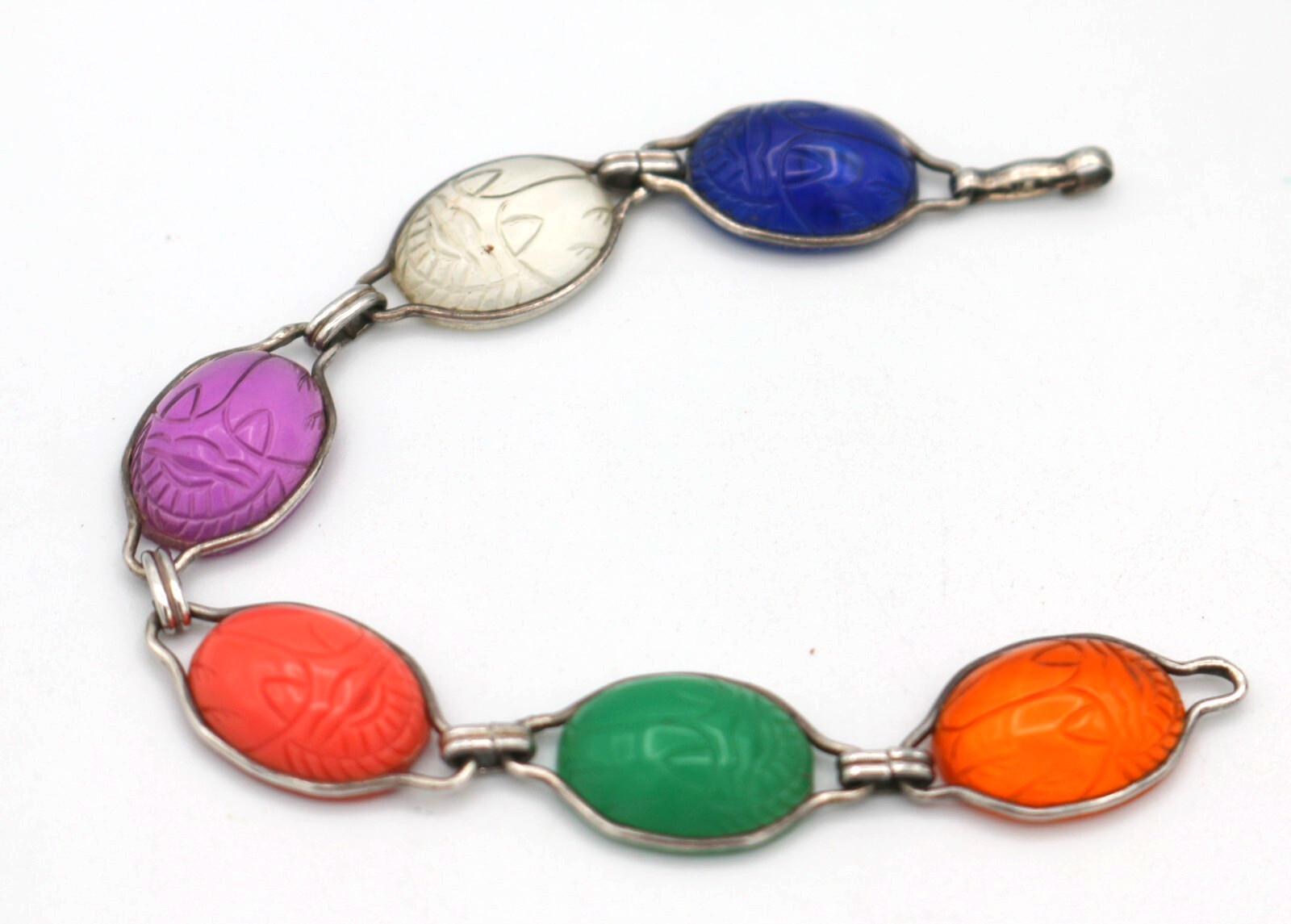 Vintage Truart Sterling Silver Carved Lucite Scarab Bracelet 7 IN 8.8 Grams
