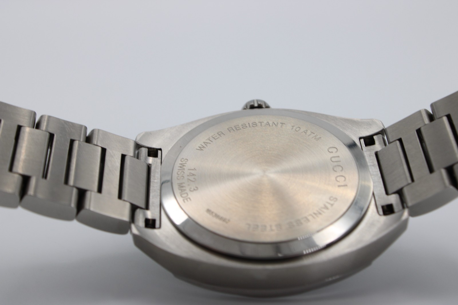 GUCCI GG2570 YA142301 Quartz Black Dial Men’s Watch 41MM