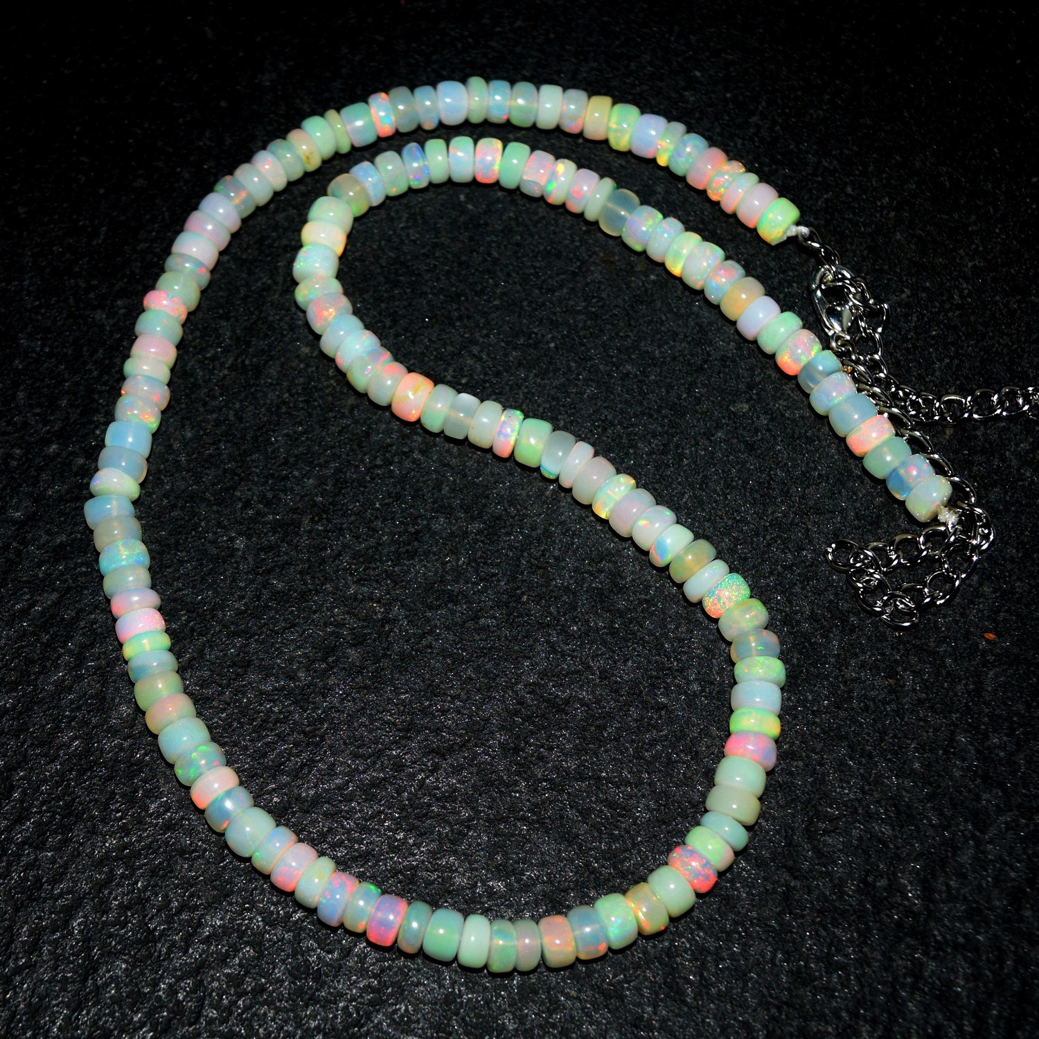 Stunning Most Amazing Ethiopian Opal 81.00 Cts Elegant Beaded Necklace RK 19E819