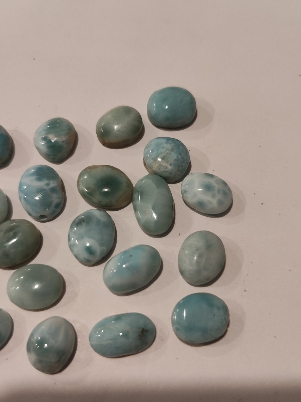 Misc Larimar Cabochons Lot 100 Cts Very Good Quality…Mix Of Calibrated Sizes