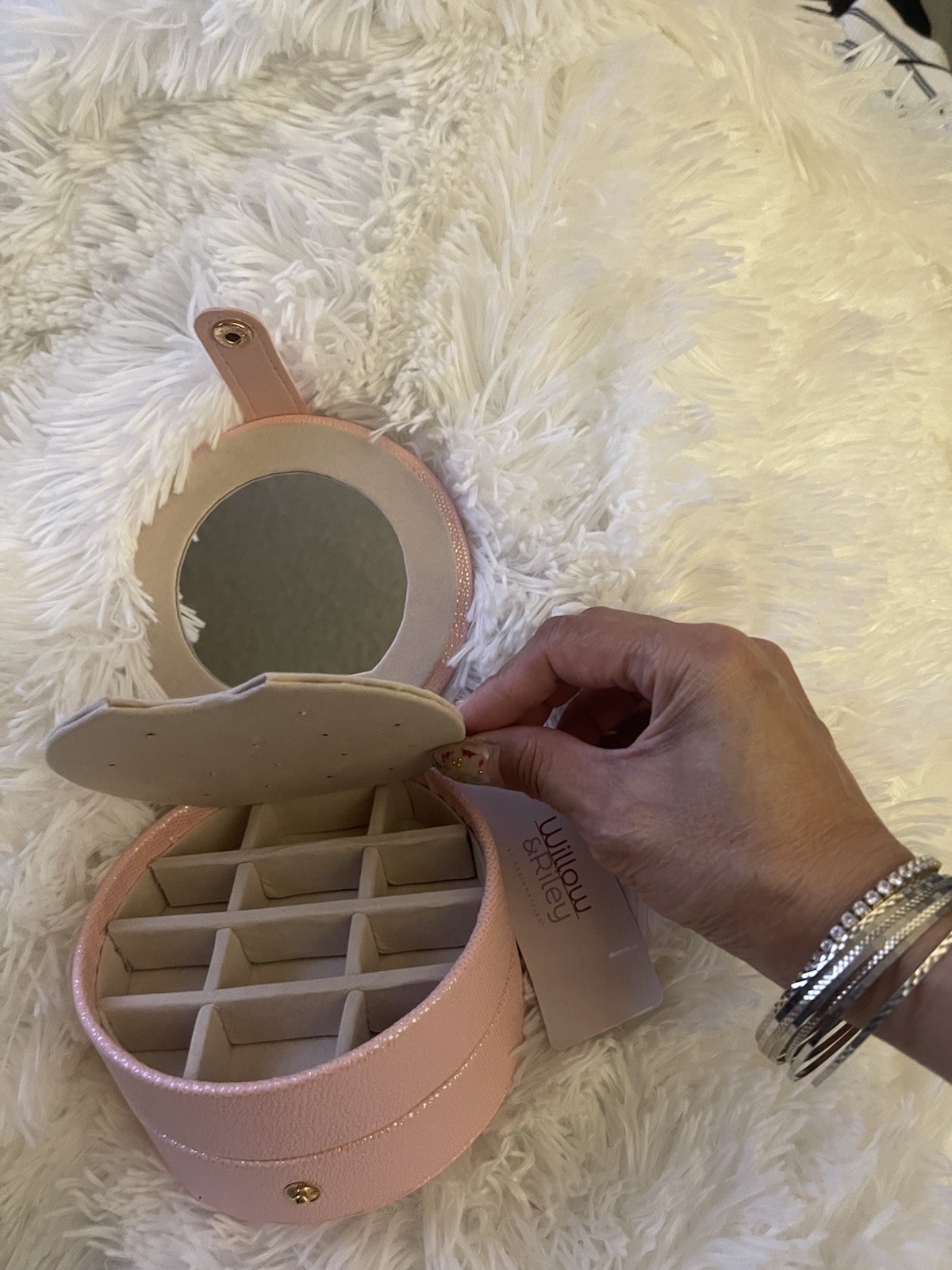 Willow & Riley Pink Round Travel Jewelry Box w/ Mirror & Compartments