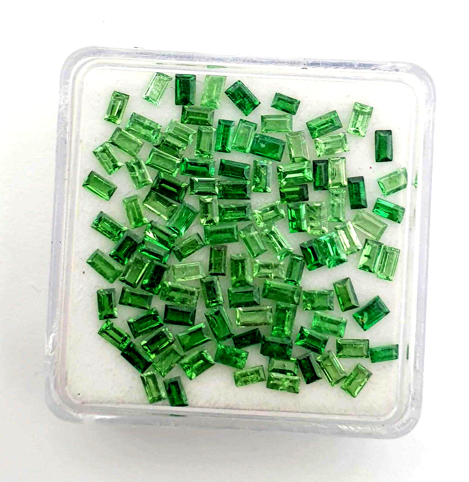 Natural Tsavorite Garnet Octagon Cut Loose Gemstone 43 Pcs 1.50*2.50-2*3 MM 3 CT