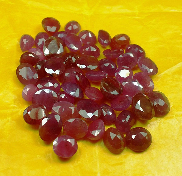 Certified 200 CT+ Natural Ruby 50 Pcs 100% Natural A+ Superb Wholesale Lot Gems