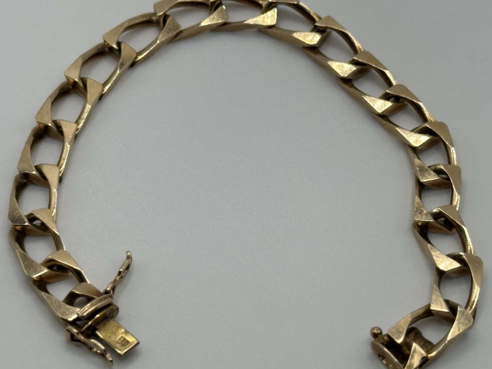 9ct 375 Yellow Gold Cuban Link Bracelet 12.66g 7.5 inches