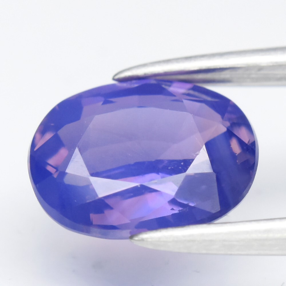 💎 1.38ct VS Oval Natural Violetish Blue Sapphire – Unheated Mozambique Gem