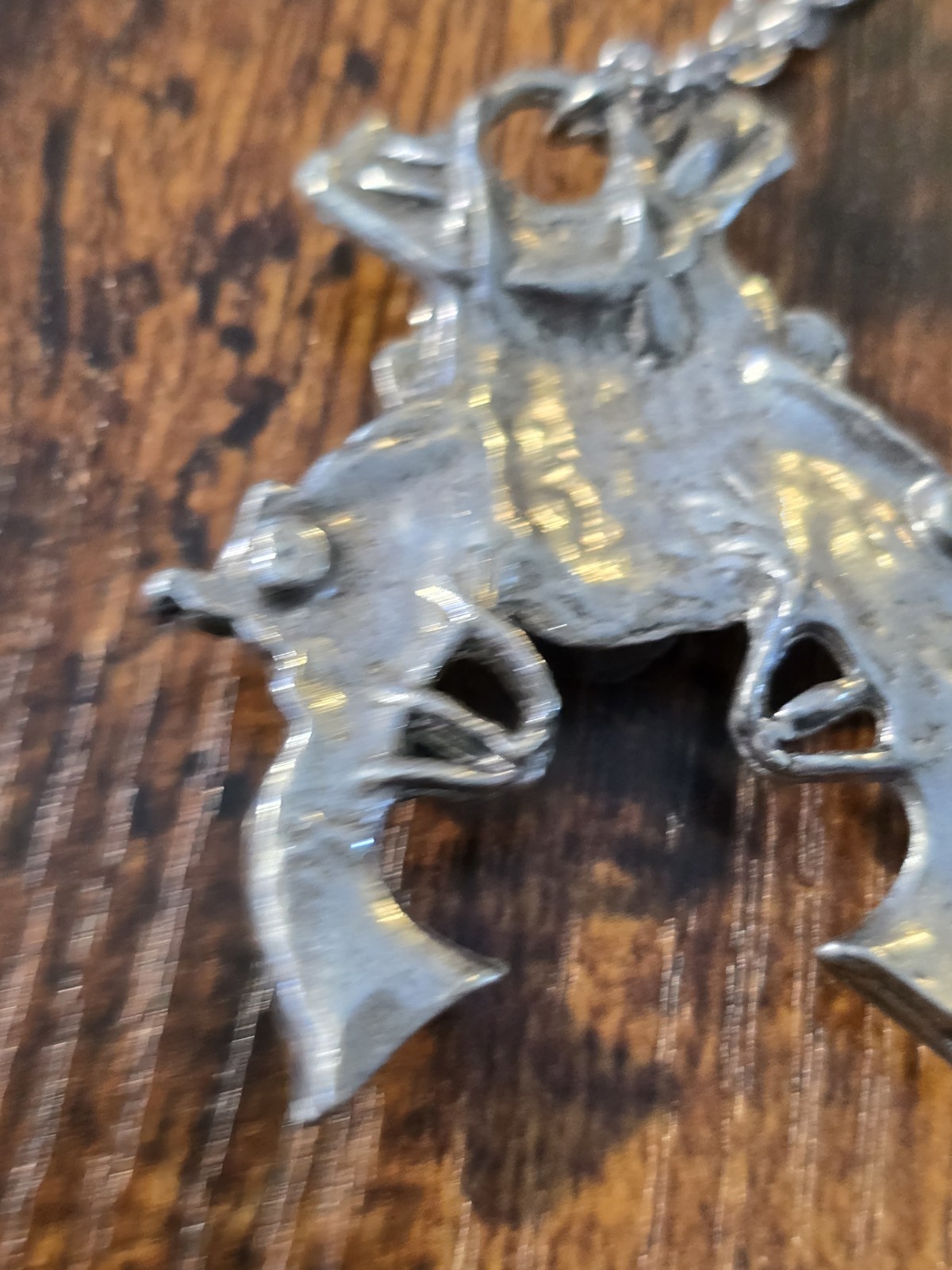 GUNS N ROSES SLASH AXL ROCK & ROLL MUSIC PEWTER PENDANT & NECKLACE
