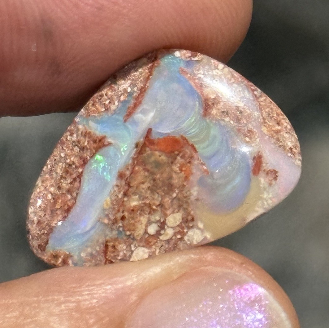 9.65ct 21.7x15x4.9mm Australian Crystal Pipe Boulder Opal Cabochon Gem