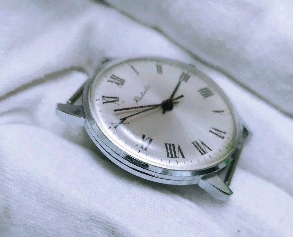Vintage Soviet Mechanical Wristwatch RAKETA 2609.HA SERVICED.
