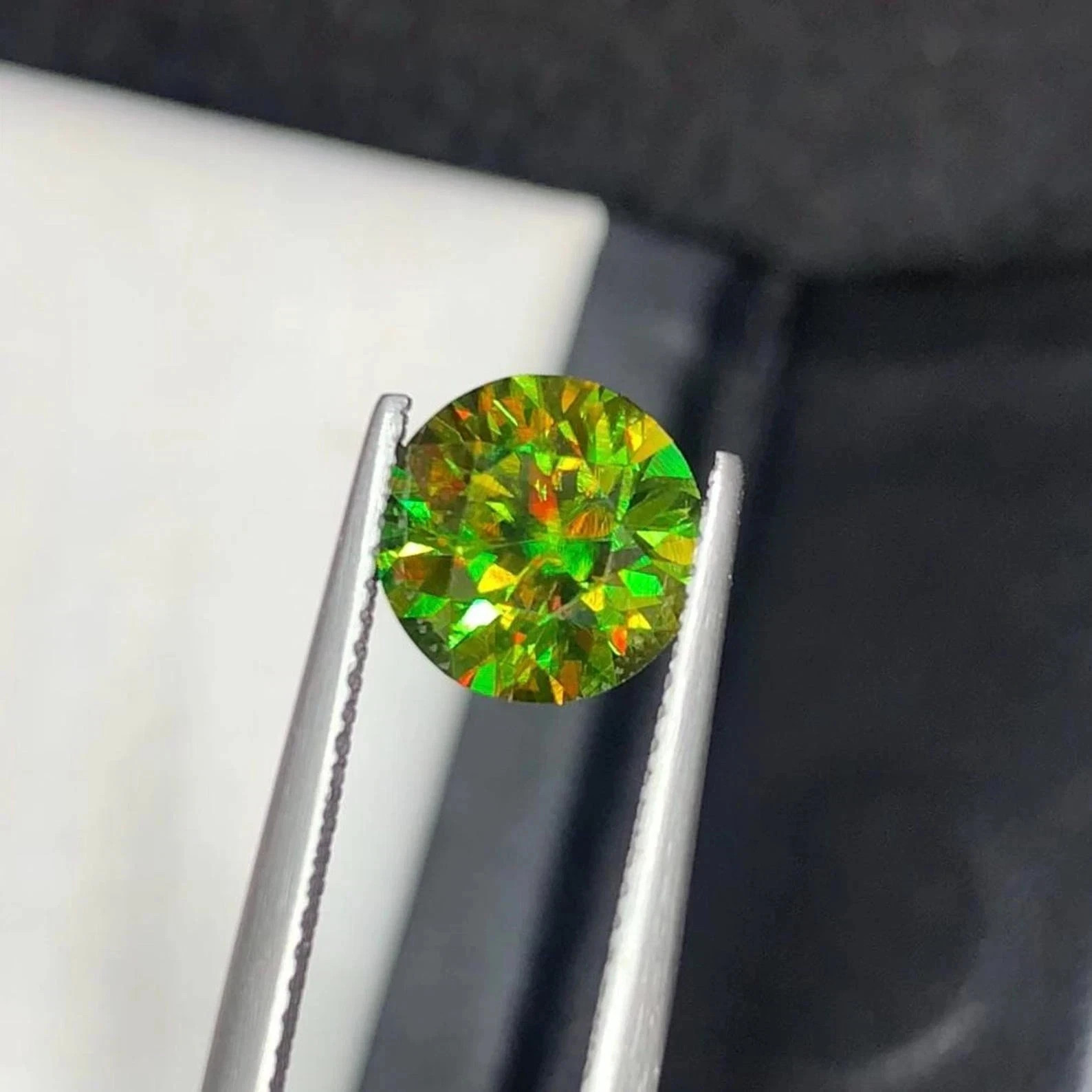 4.55 Ct Natural Full Fire Titanite Sphene Round Cut Gemstone from Pakistan