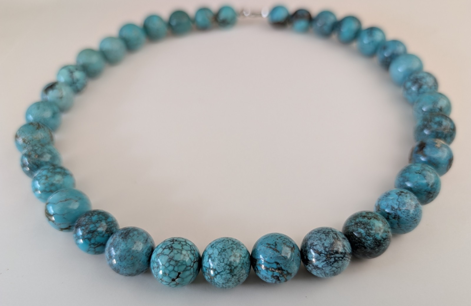 18″ Sterling Silver 13.5mm Natural Hubei Chinese Turquoise Bead Necklace 114g