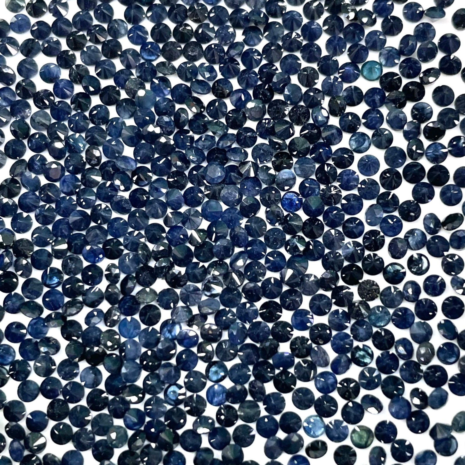 100 Pcs Natural Blue Sapphire 2mm Round Diamond Cut Calibrated Loose Gemstones
